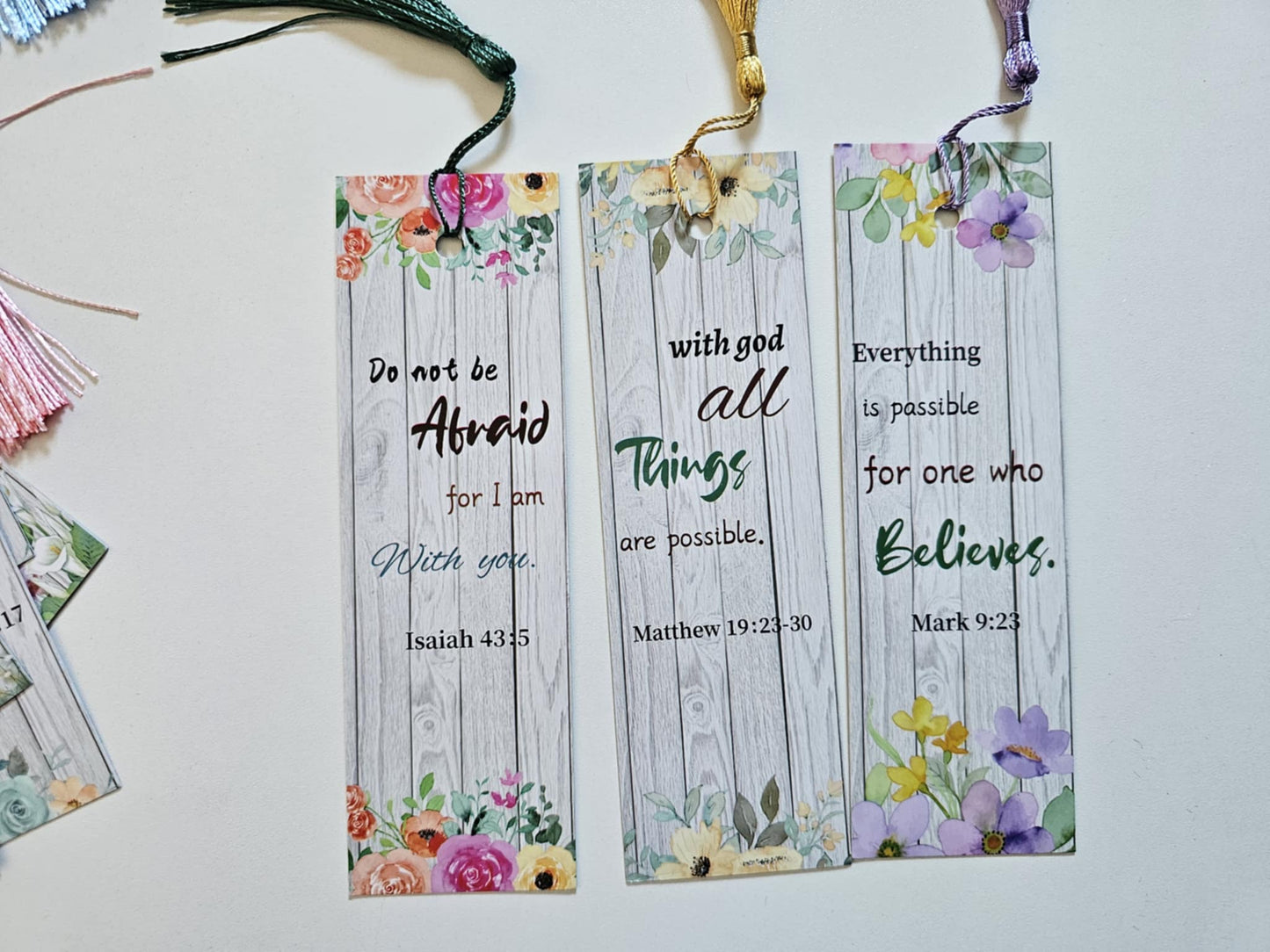 Faith-Filled Bookmark with Bible Verse – Perfect for Booklovers | US Only