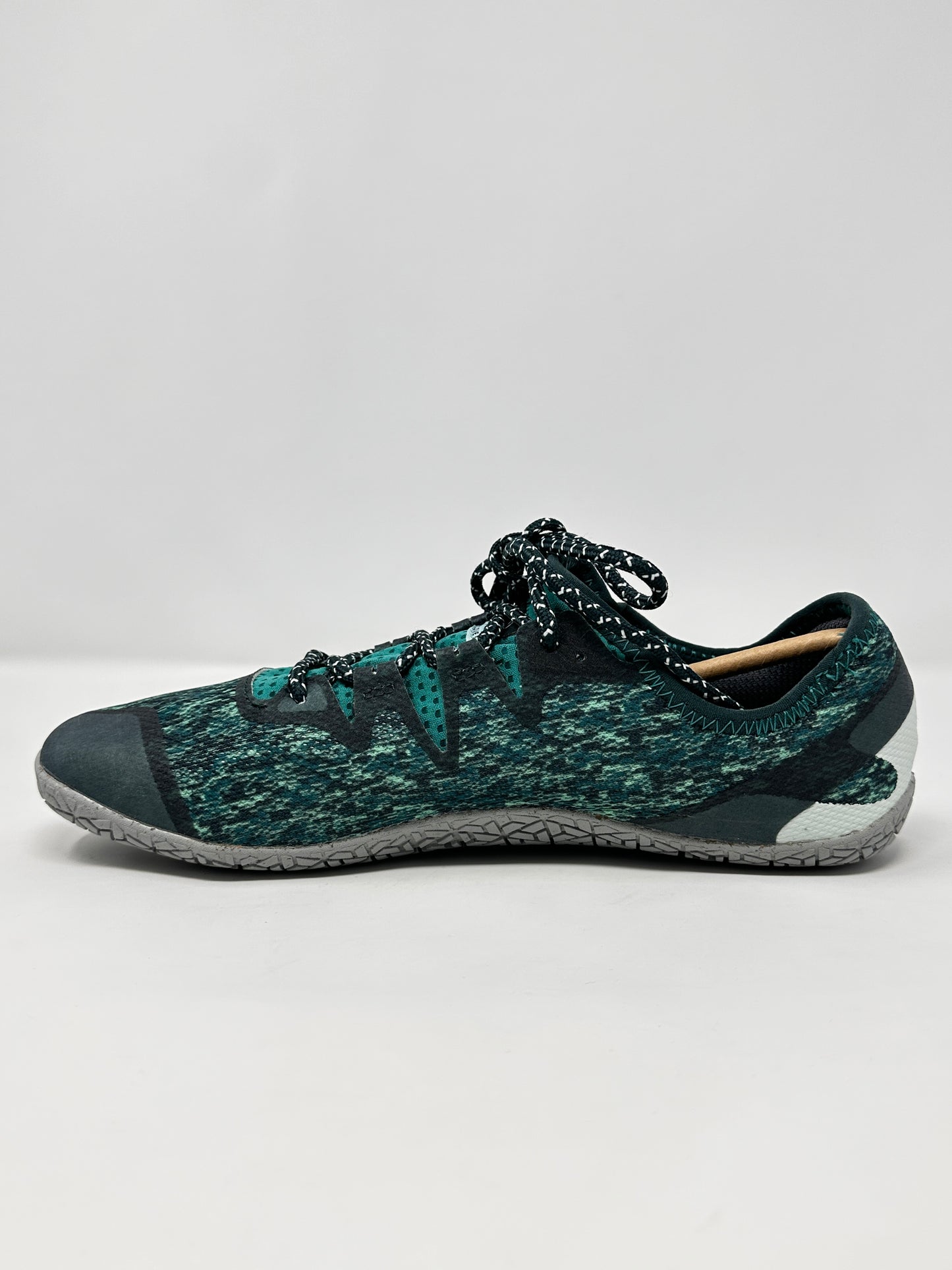 Merell Women's Vapor Glove 5 Sneaker, Spearmint, 10 US- Trail Running/Hike