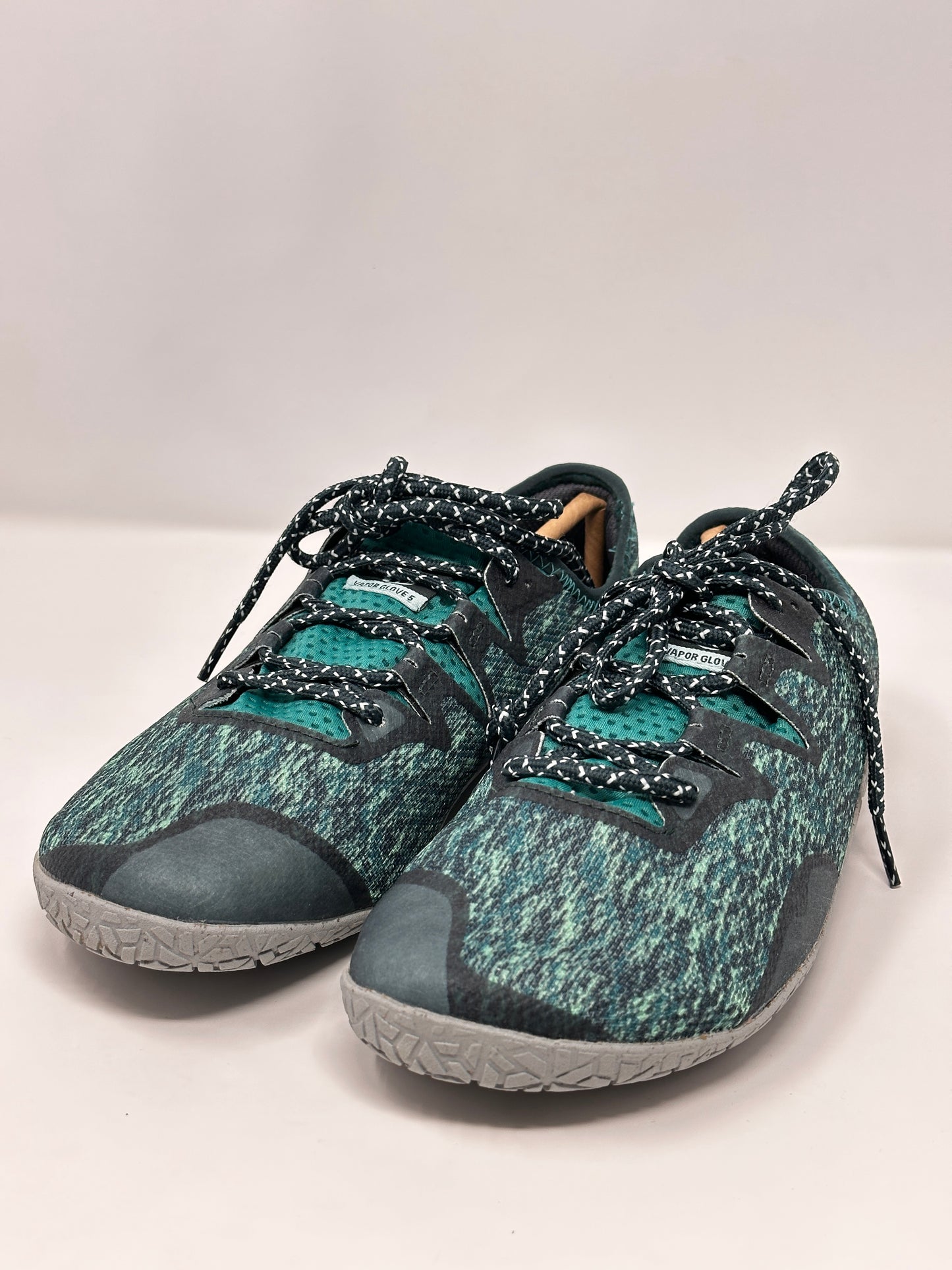 Merell Women's Vapor Glove 5 Sneaker, Spearmint, 10 US- Trail Running/Hike