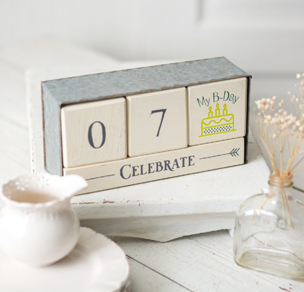 Wooden Block Calendar with Metal Box