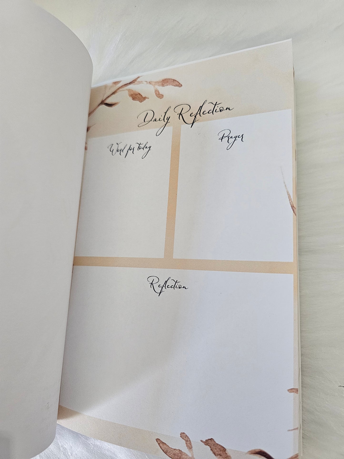 His Word My Guide Notepad (40 Pages) | Christian Stationery for Prayer, Devotions & Journaling
